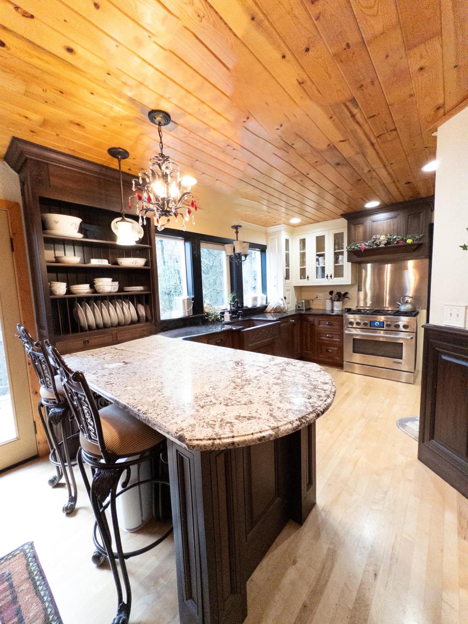 The Mountain House Villa Корвалис Екстериор снимка