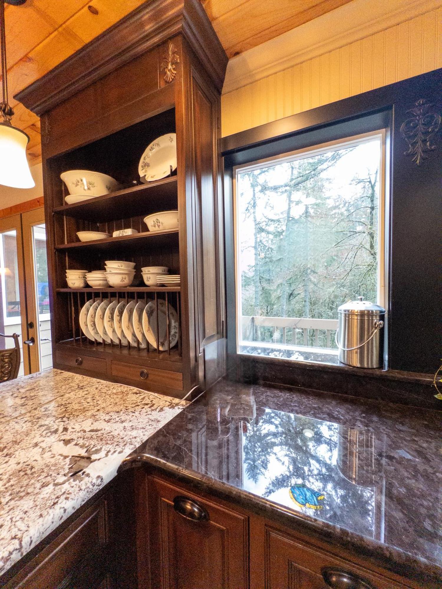 The Mountain House Villa Корвалис Екстериор снимка