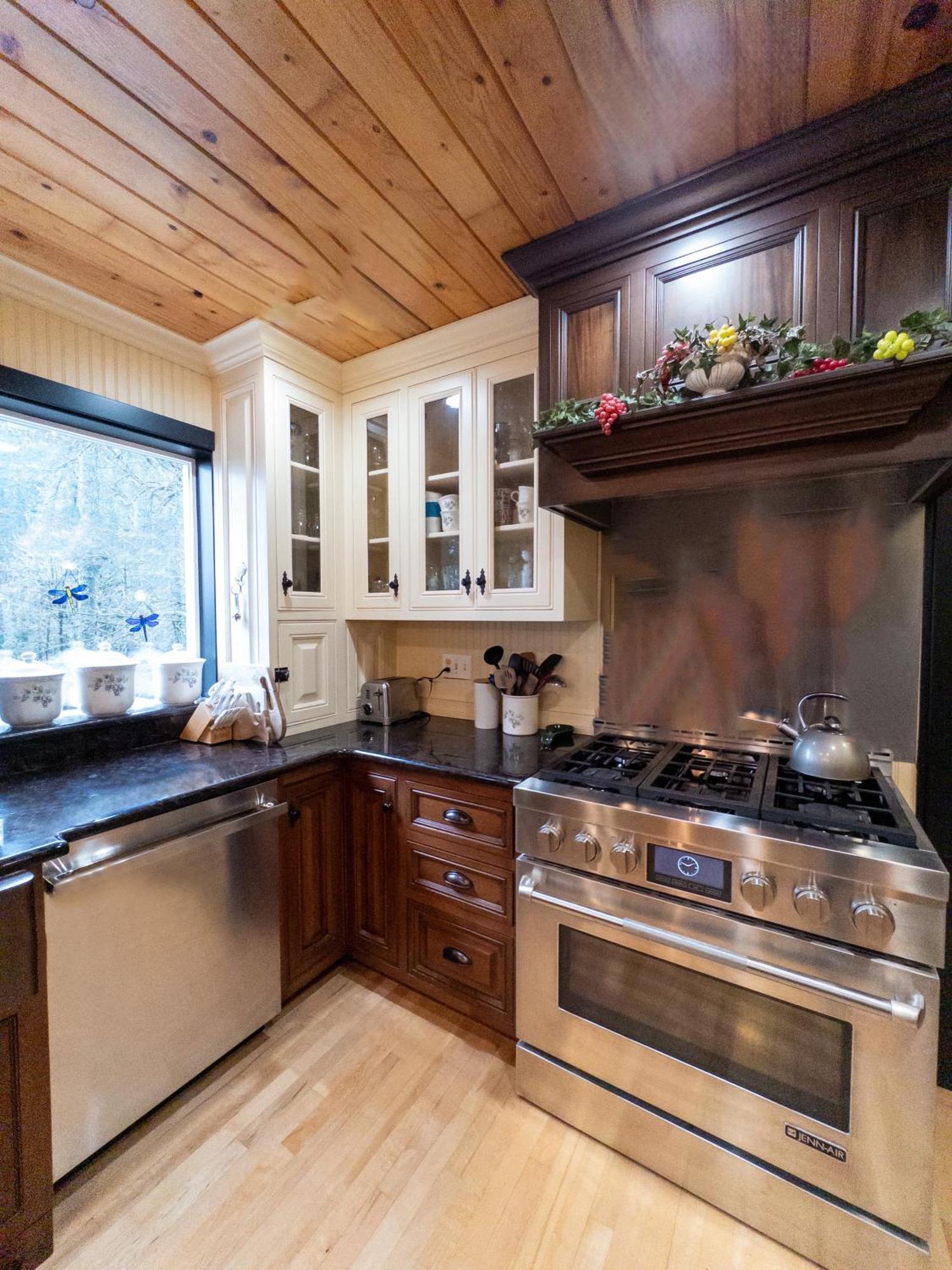 The Mountain House Villa Корвалис Екстериор снимка